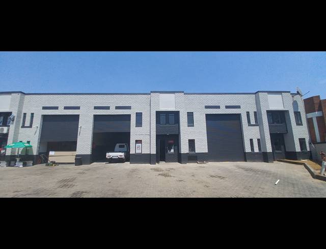 255M² MINI FACTORY TO LET IN STRIJDOMPARK